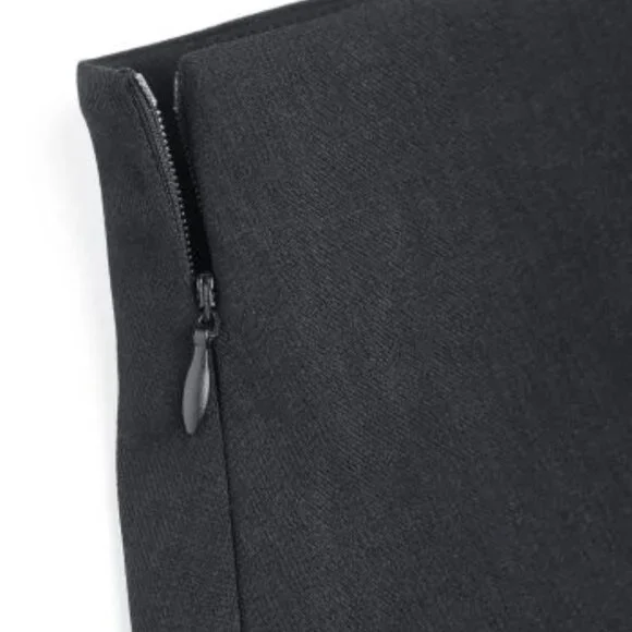 High Waist Solid Pleated Maxi Skirt - Picture 2 of 5